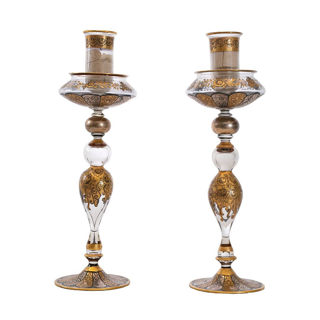 Coppia di candelieri in vetro soffiato